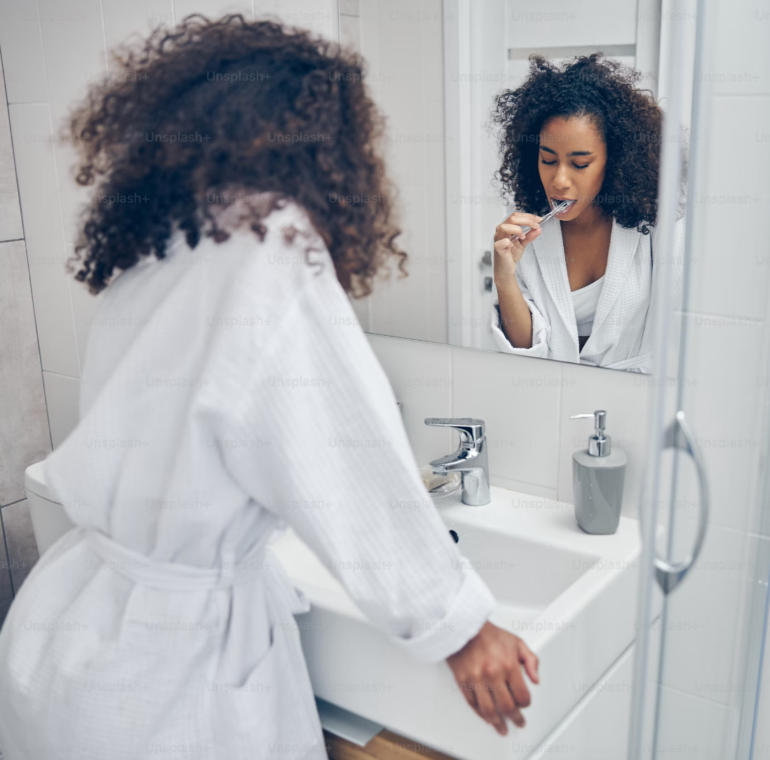Water Flossing - How to Do It? - Oclean Europe